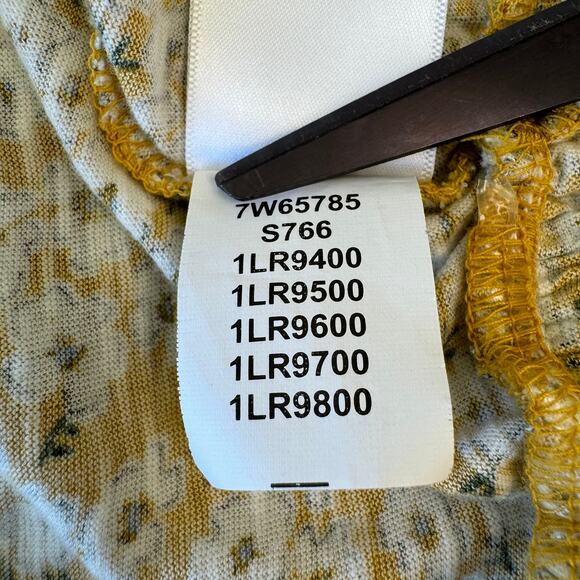 LUCKY BRAND Short Sleeve Tie Front Peasant Top Women's Sz S Yellow Ditsy Floral - Picture 15 of 15